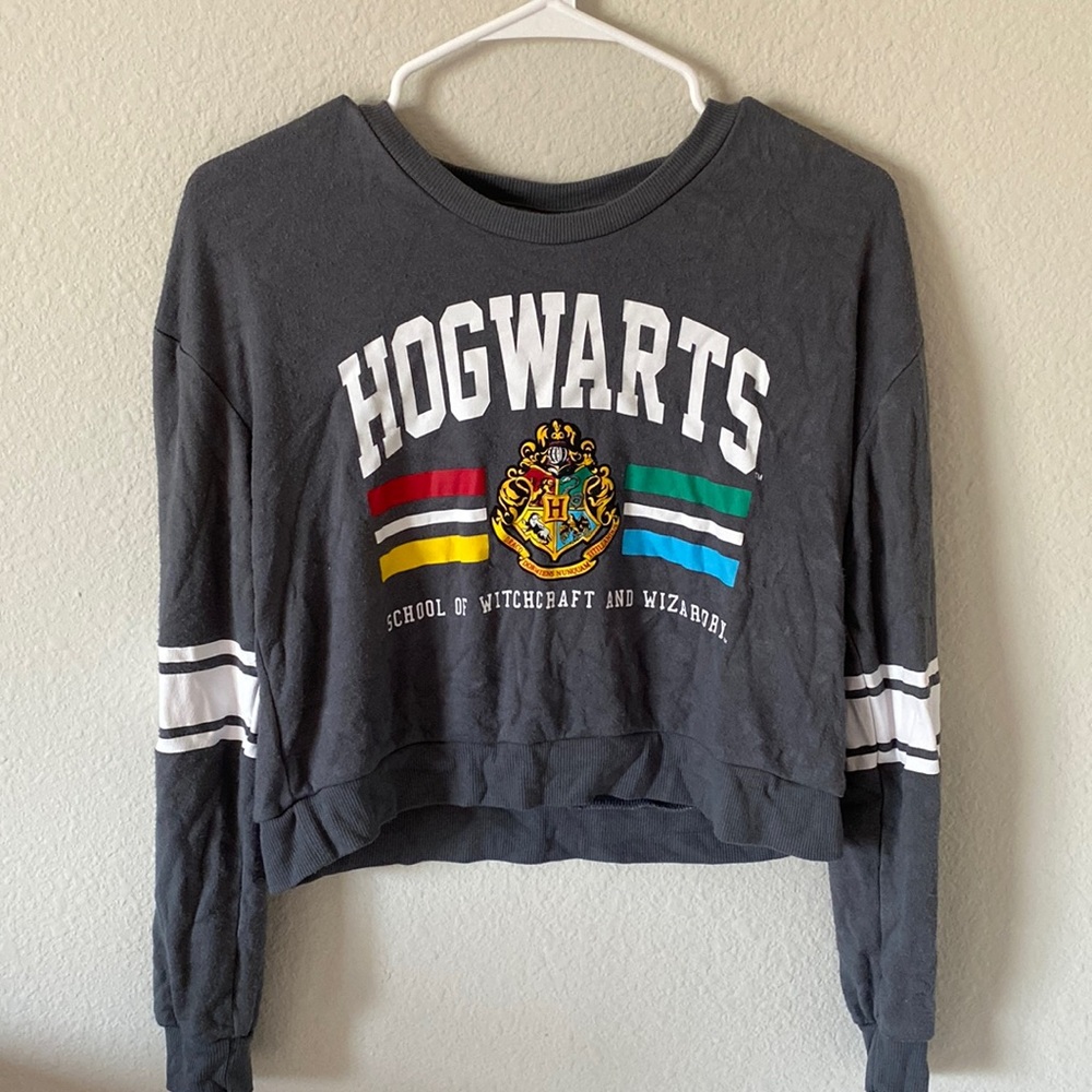 Hogwarts sweater.